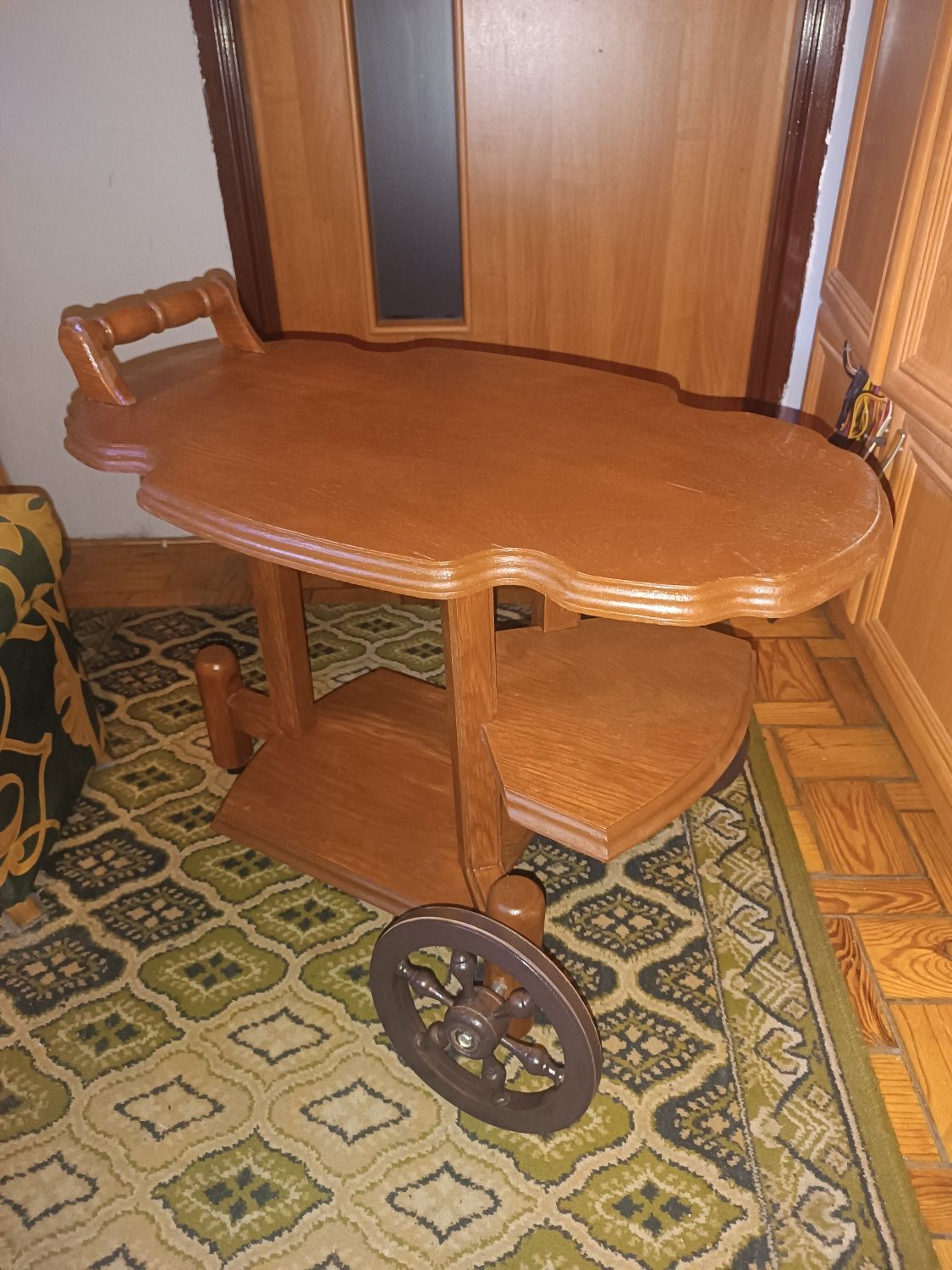 Stylowy Dębowy Barek Vintage