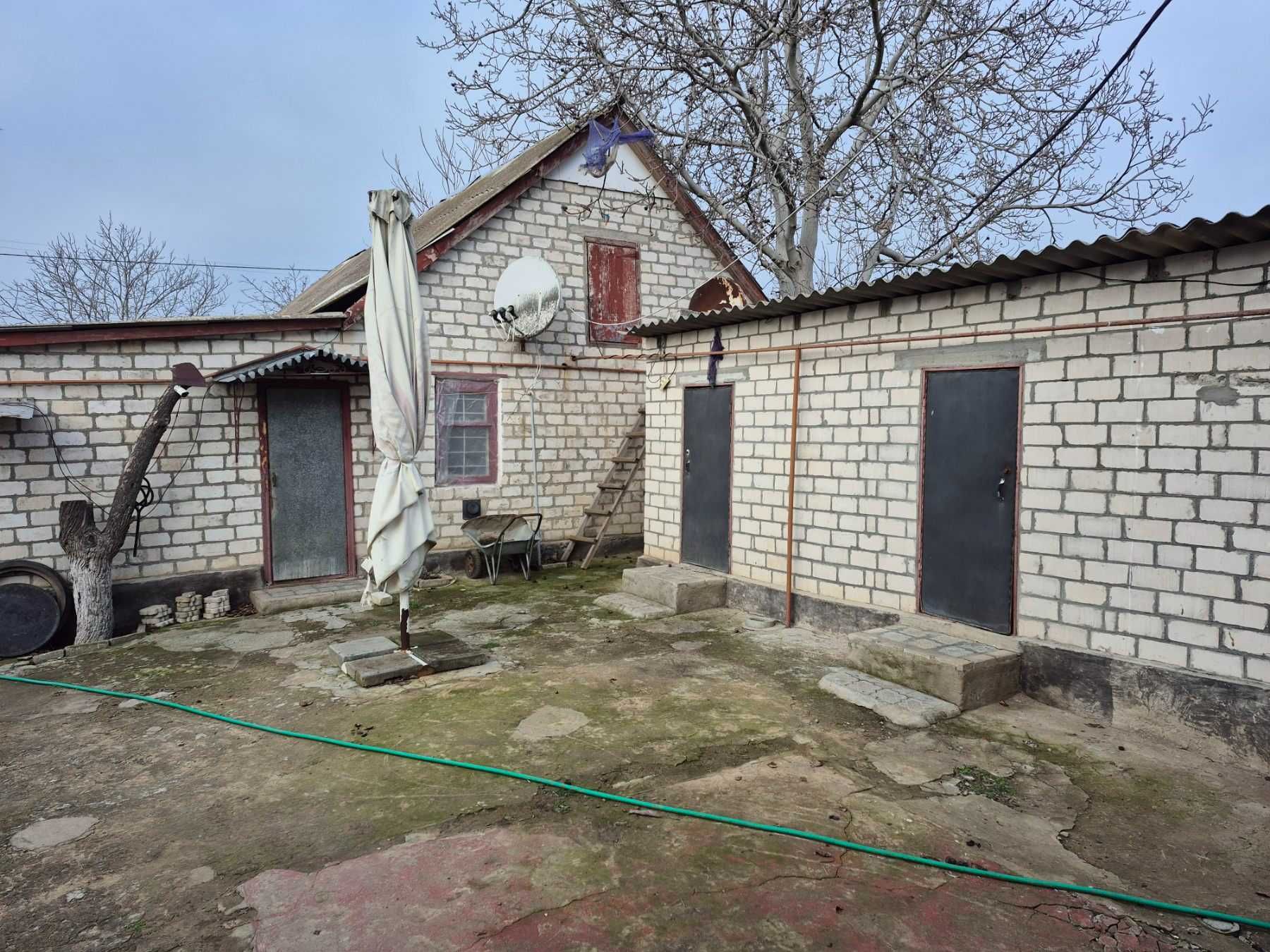 Продам будинок в Очакові