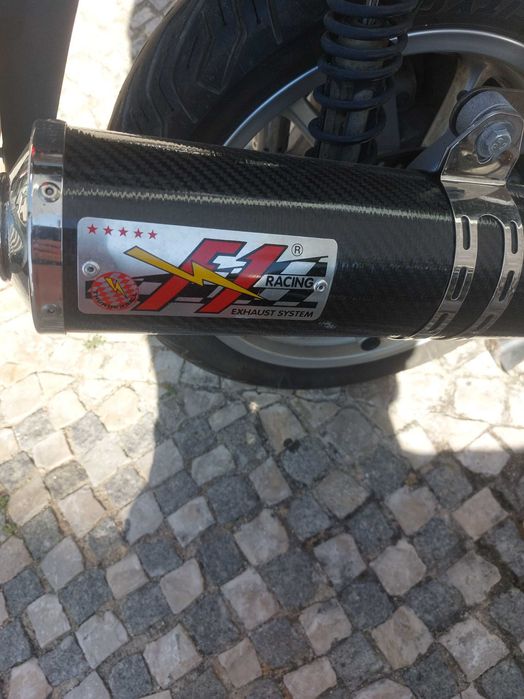 Escape  RACER F1  usado