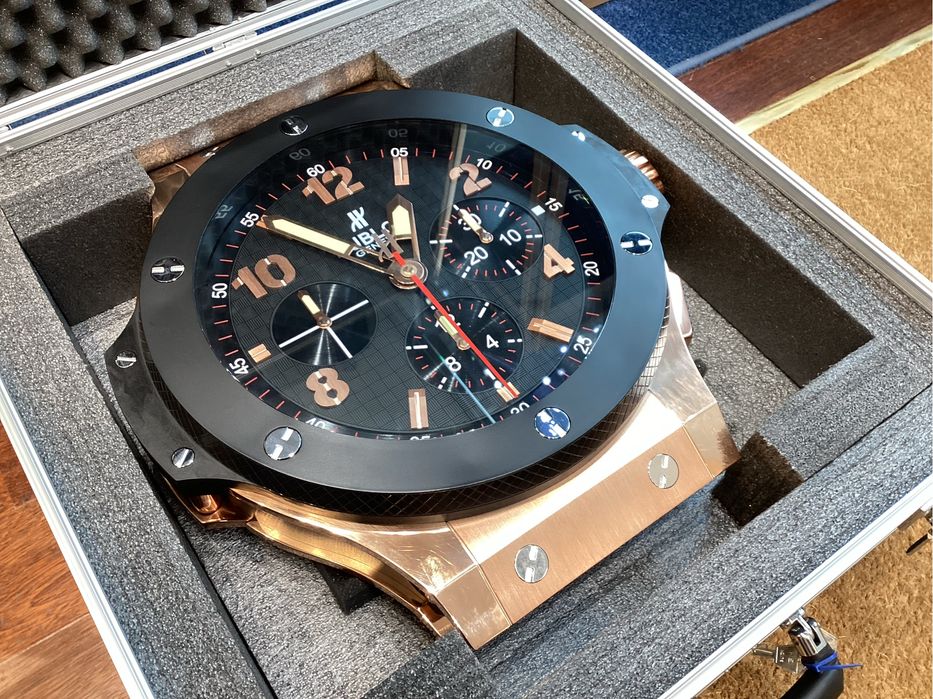 Zegar hublot na sciane