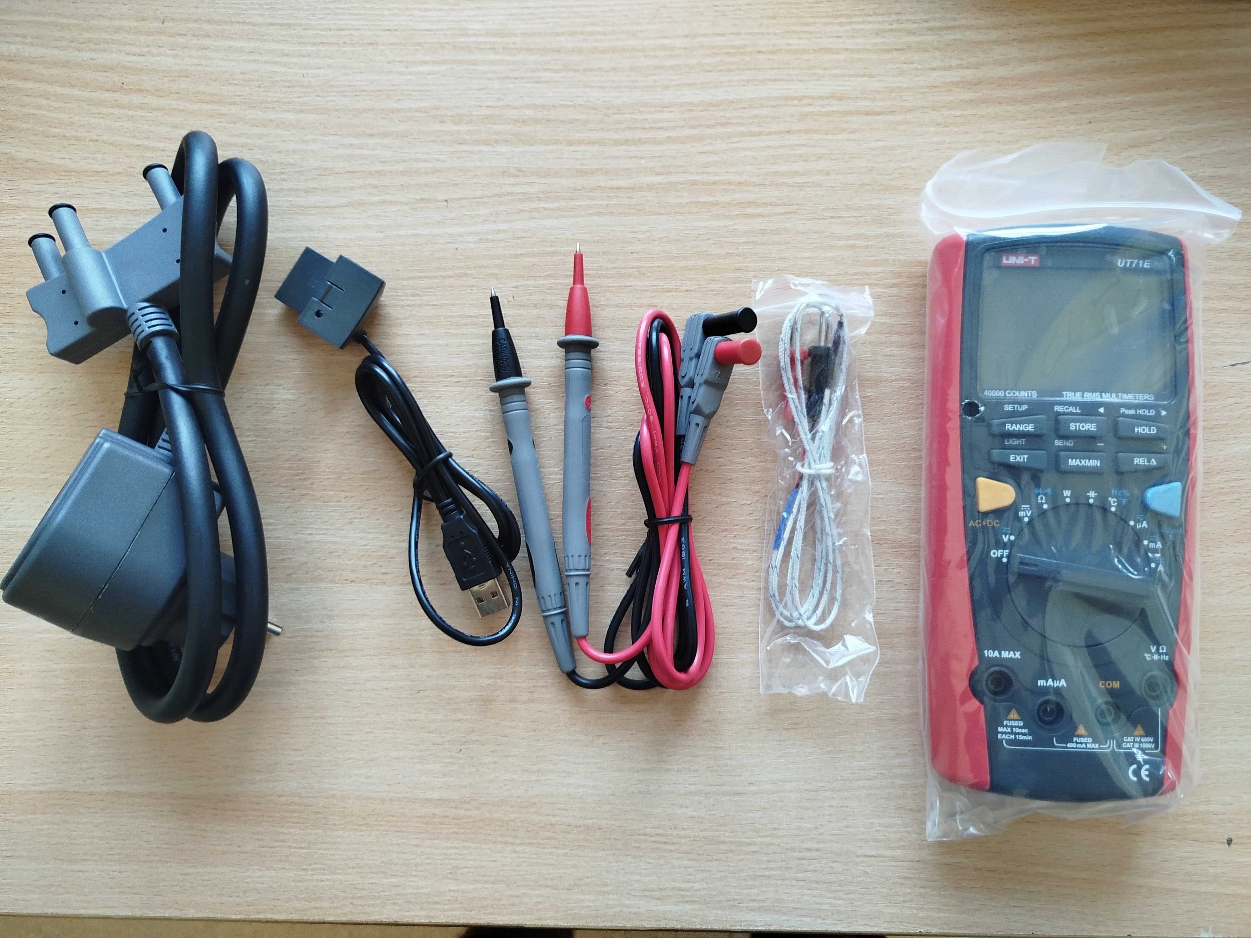 Miernik uniwersalny UNI-T UT71E