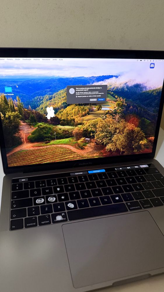 MacBook Pro 2019 - Touch Bar | i5 | 8GB RAM | 128Gb SSD
