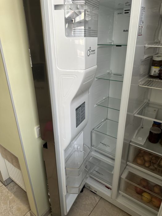 Продам холодильник !