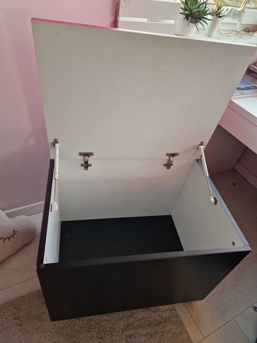 Meble dziecięce młodzieżowe dla dziewczynki zestaw