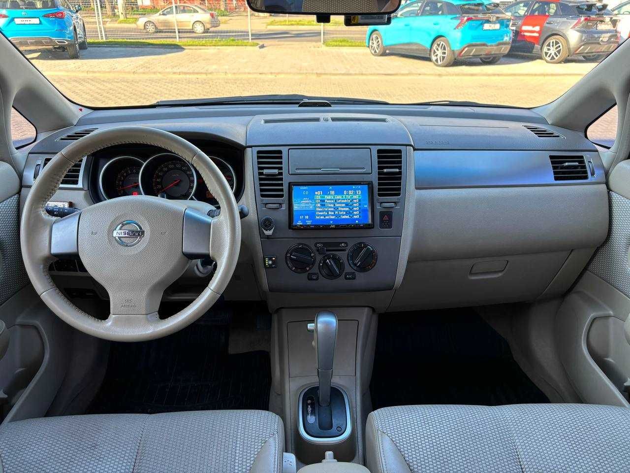 Nissan TIIDA 2008 RED