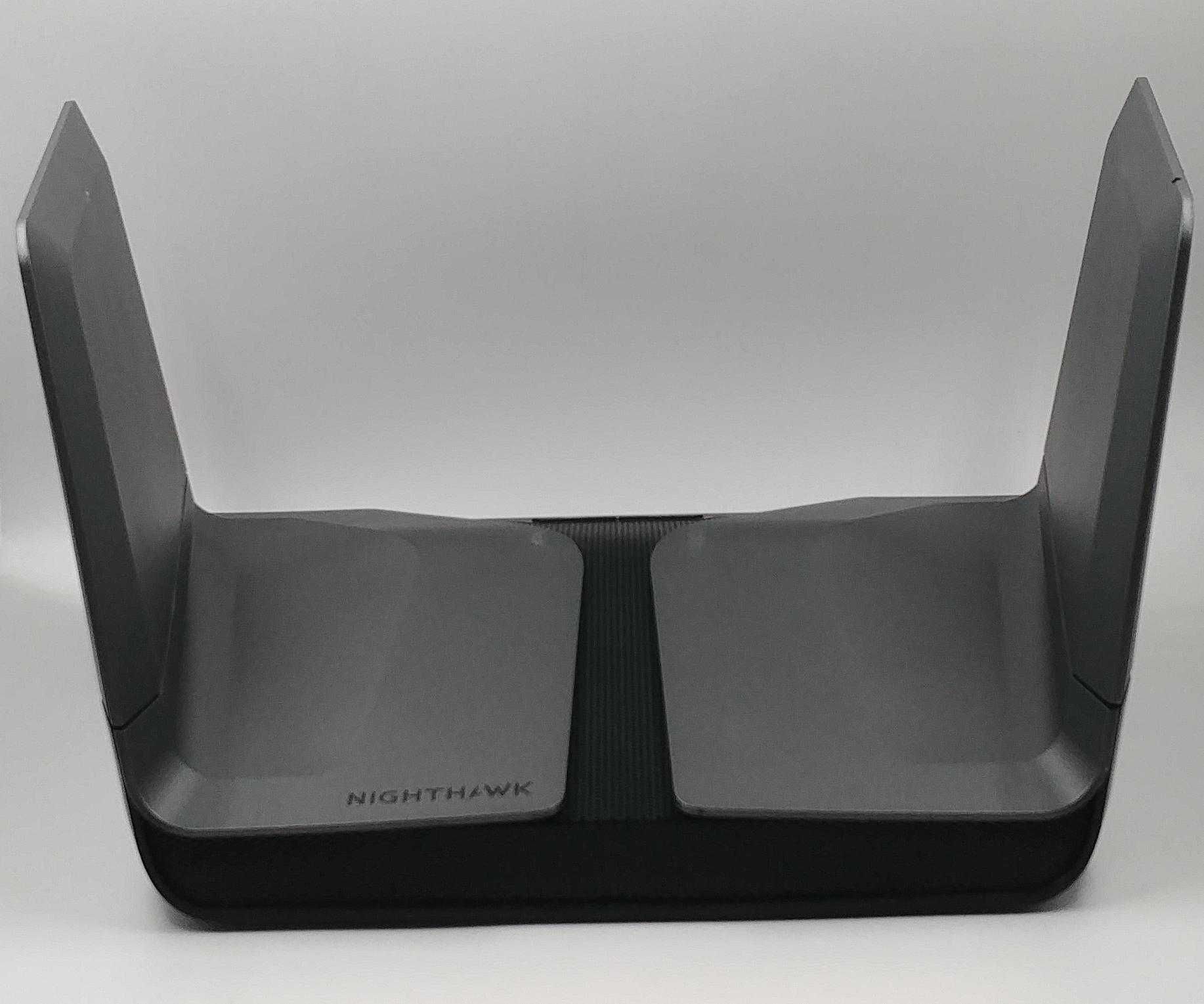 Роутер (маршрутизатор) Netgear NIGHTHAWK AX8 RAX80. AX6000, Wi-Fi 6