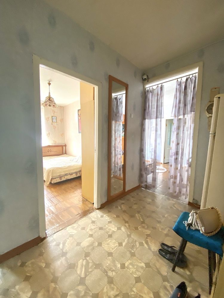 Продам 4-х кім. квартиру в центрі міста