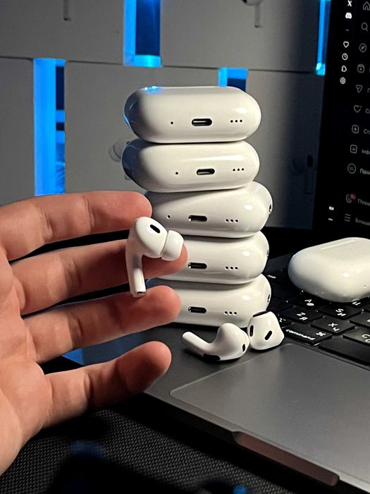 Магазин б/у Лівий AirPods Pro 2 A3048 Type-c A3047 A2968 Оригинал