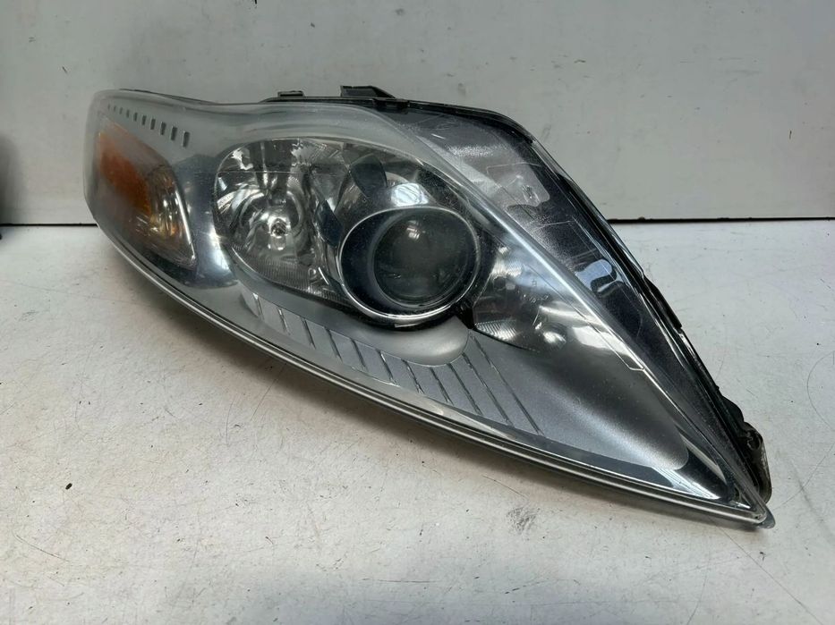 Reflektor prawy soczewka Ford Mondeo MK IV