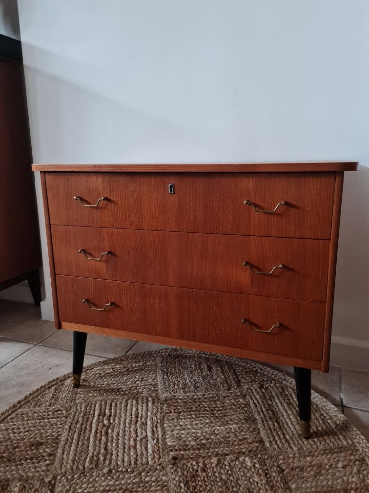 Komoda tekowa z szufladami,skandynawski design,Szwecja lata 60,mid-c