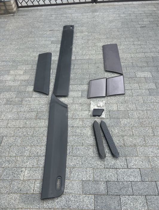 Листва ( молдінги ] МВ 190 W 201, Sprinter, Crafter, PEUGEOT