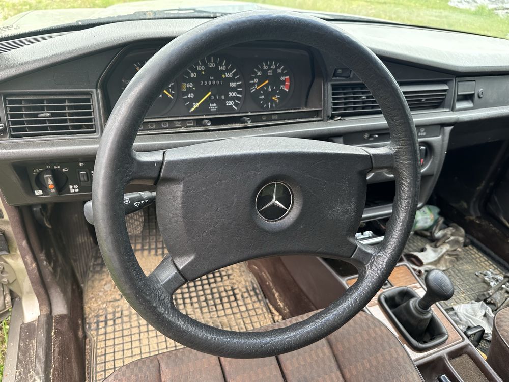 Koerownica mercedes w201 190 w124 124