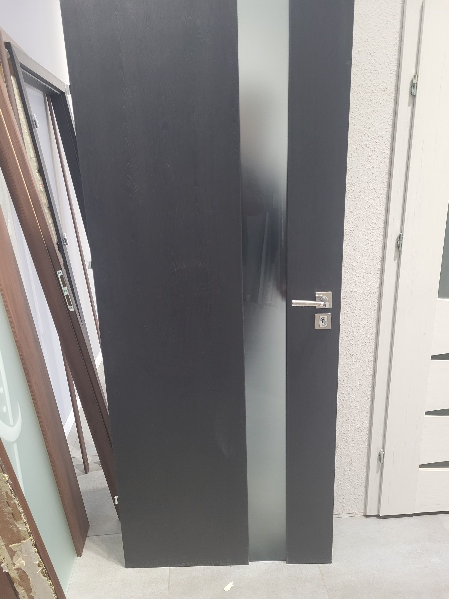 Drzwi Vetro D1, kolor czarny struktura 80 Lewe