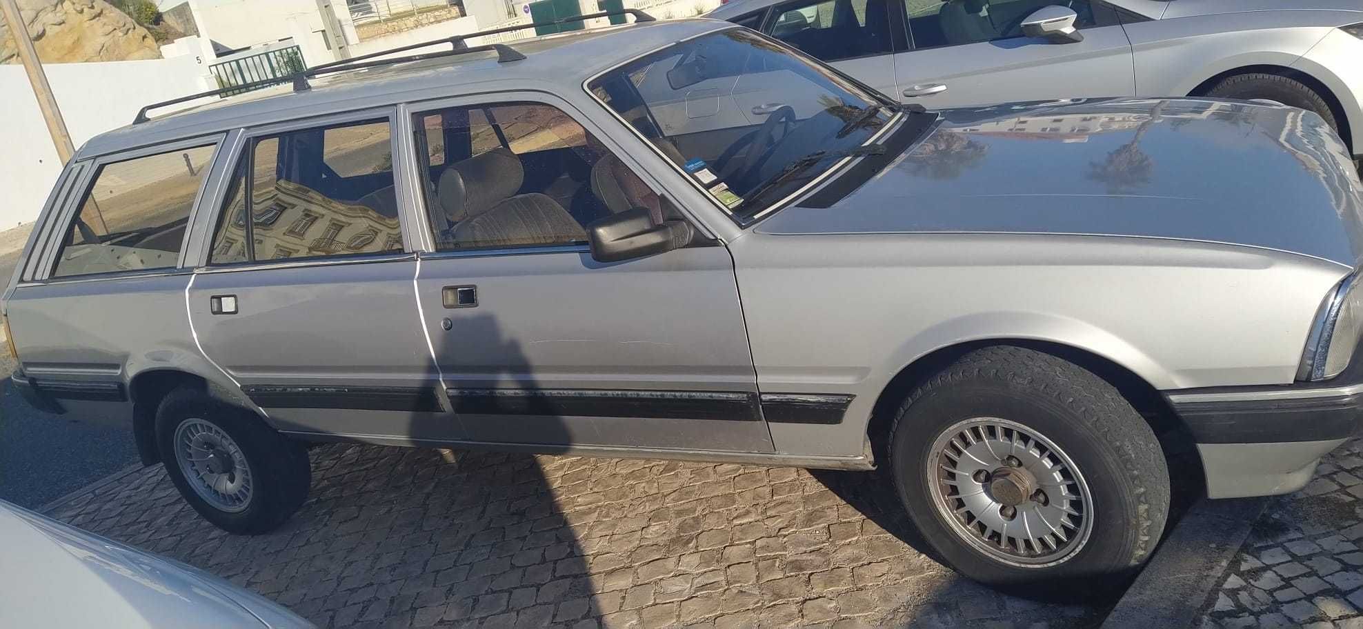 Peugeot 505 BREAK GRD 7 Lugares