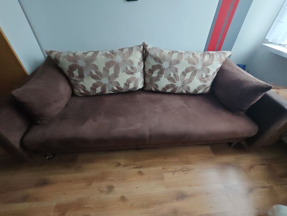 Wersalkę oddam za darmo