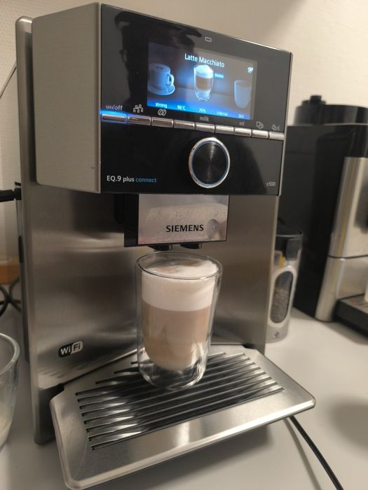 Siemens EQ.9 plus connect S500