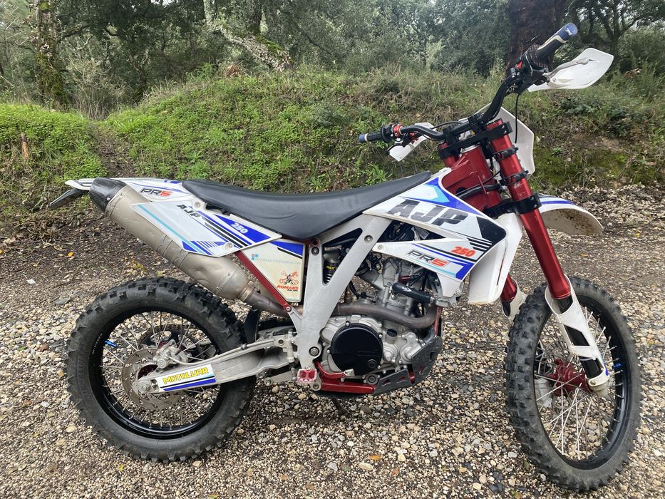 AJP 250 cc 2014 Motor Novo