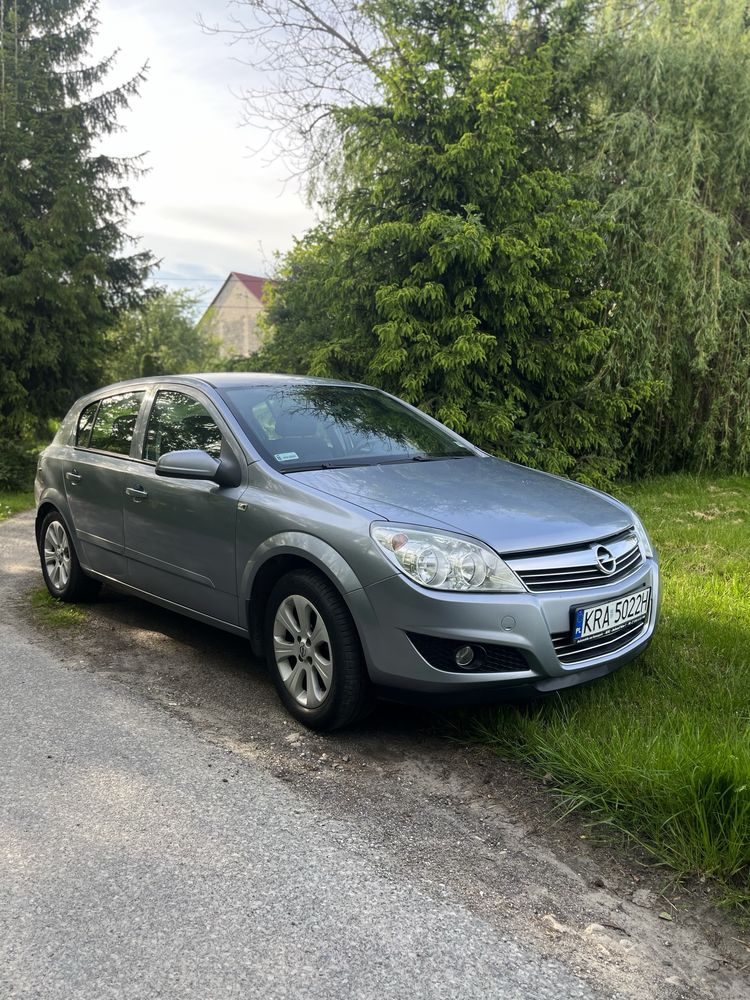 Opel Astra H III Lift 1.4 Benz 90 KM