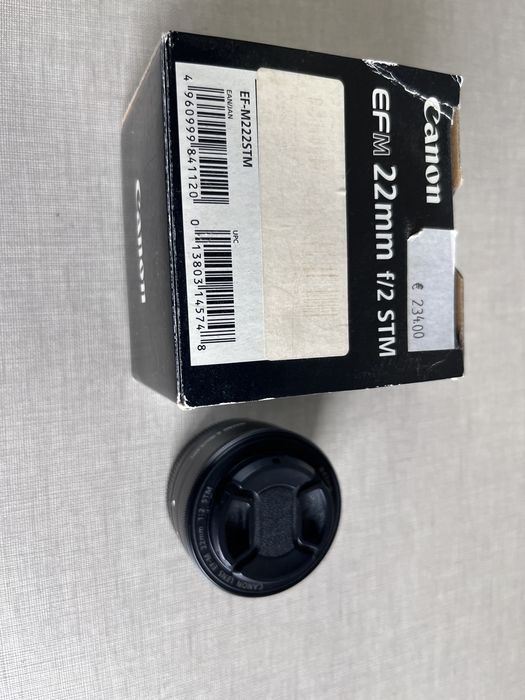 Canon EF-M 22mm f/2 STM