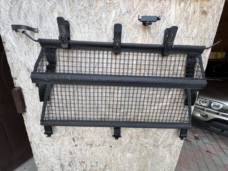 Сітка перегородка в бмв х5е53