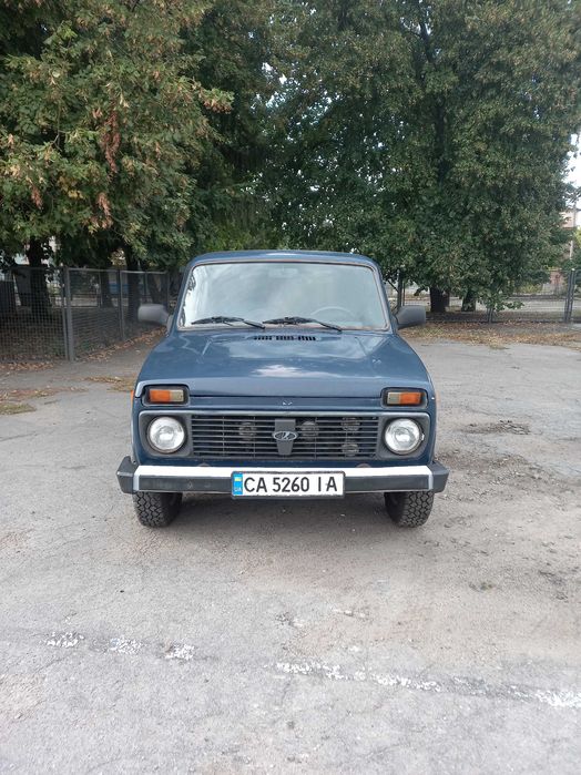 ТОРГ. Фаркоп. Нива 2009 року. Інжекторна. Гідро усілітель руля.