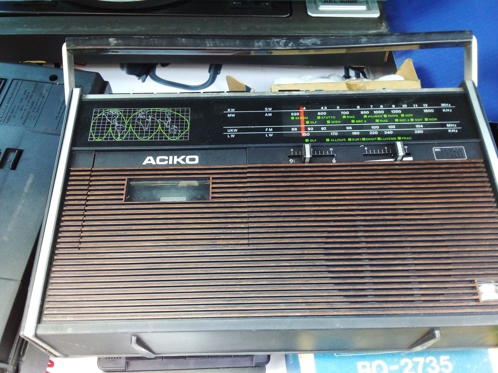 Rádio vintage aciko