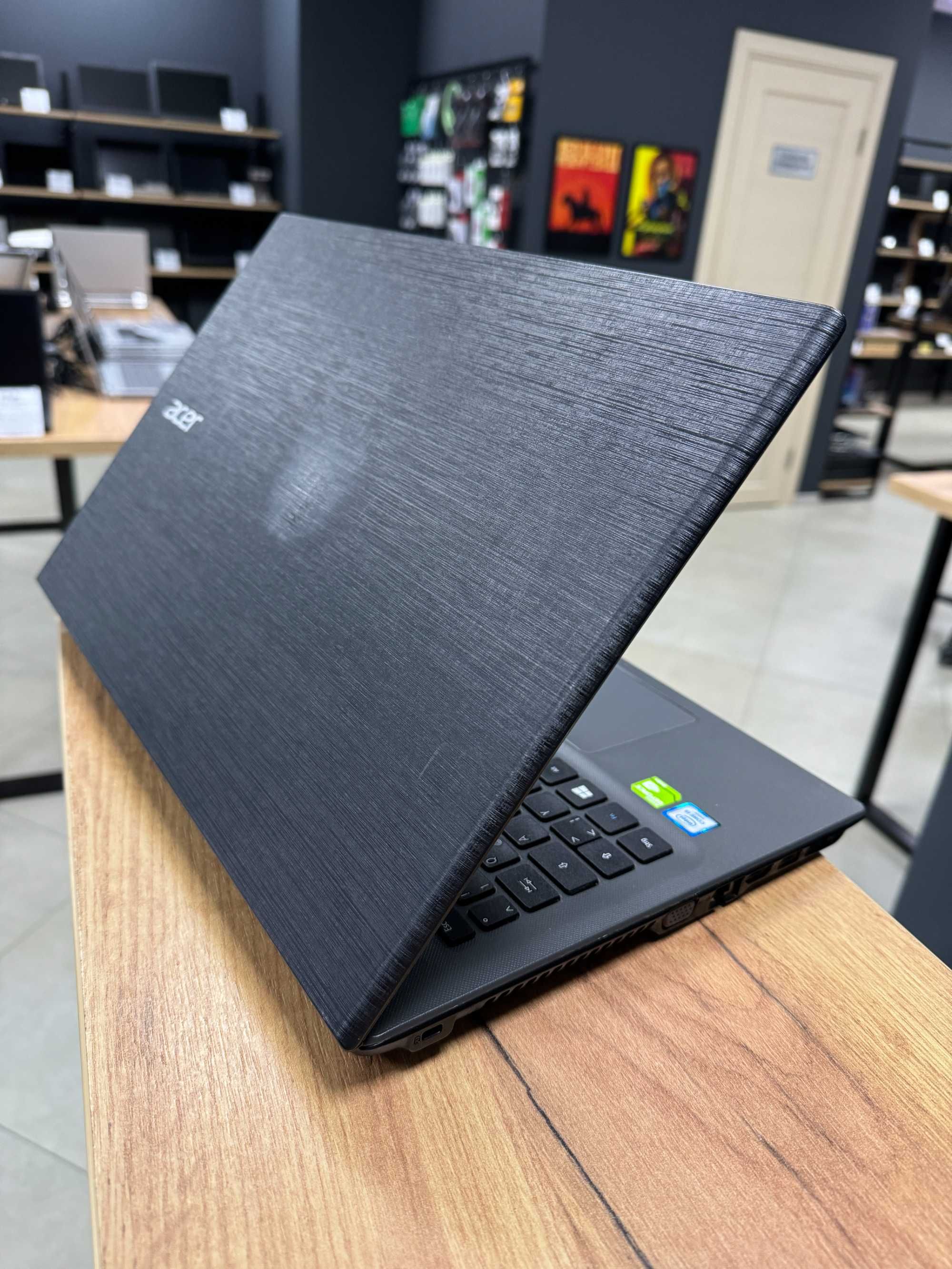 Ігровий Acer Aspire E5 - i5 6200U/NVIDIA 940M 2 GB/8 GB/512 SSD/FHD