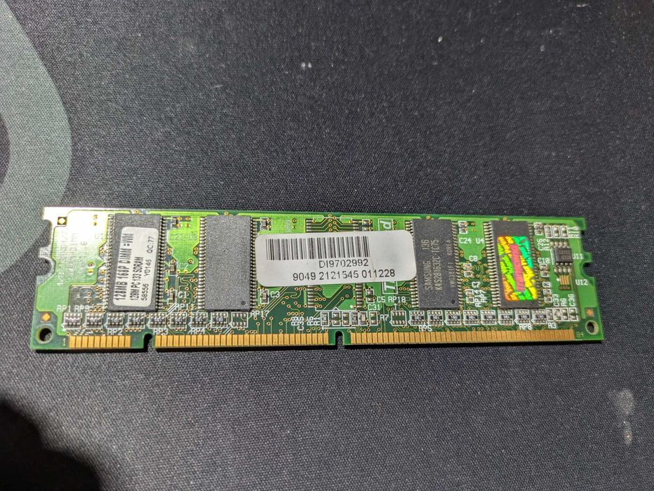 memória ram  128MB SDRAM