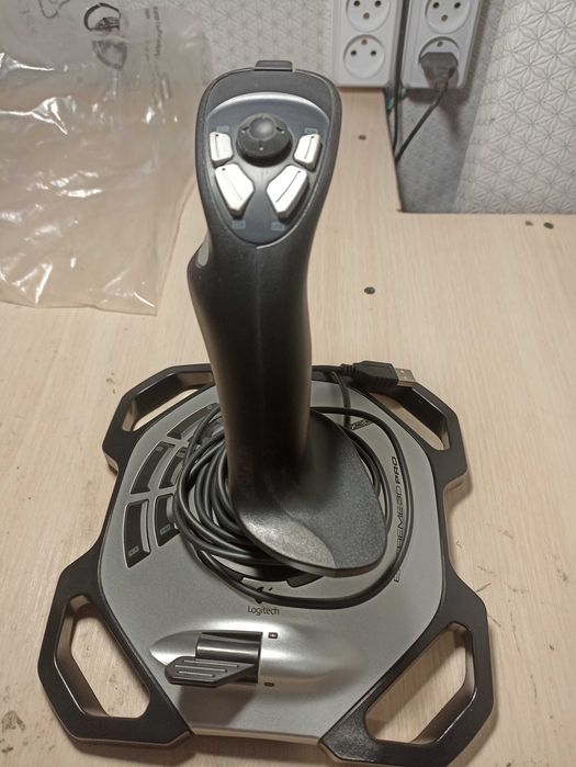 Игровой джойстик EXTREME 3D PRO