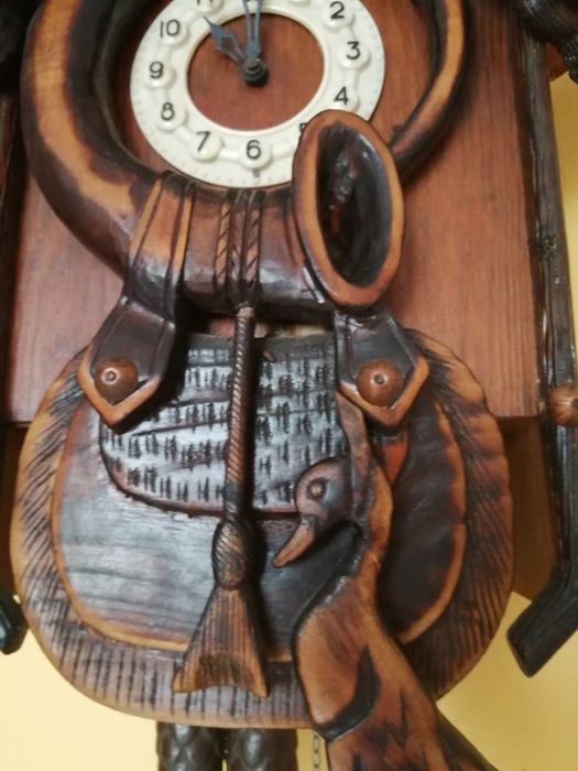 Zegar drewniany myśliwski