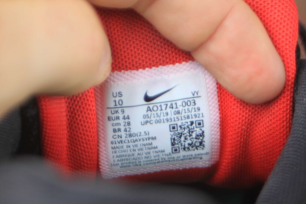 Кроссовки Nike Air Max2 Light оригинал 44р кросівки