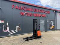 Paleciak elektryczny Toyota BT SWE 1200 kg 290 cm wózek sztaplarka