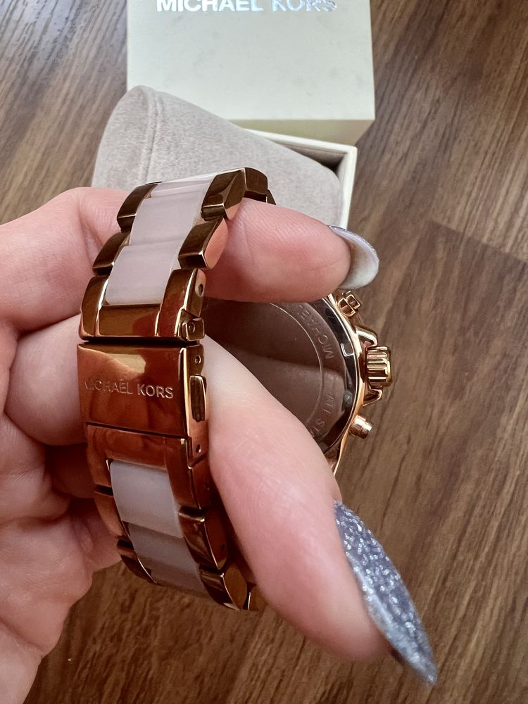 Женские часы Michael Kors MK6096