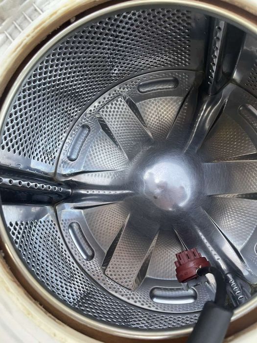 Продам запчастини для стіральної машини Індезіт