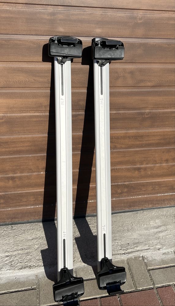 Універсальний поперечний багажник Thule-754 WingBar Evo