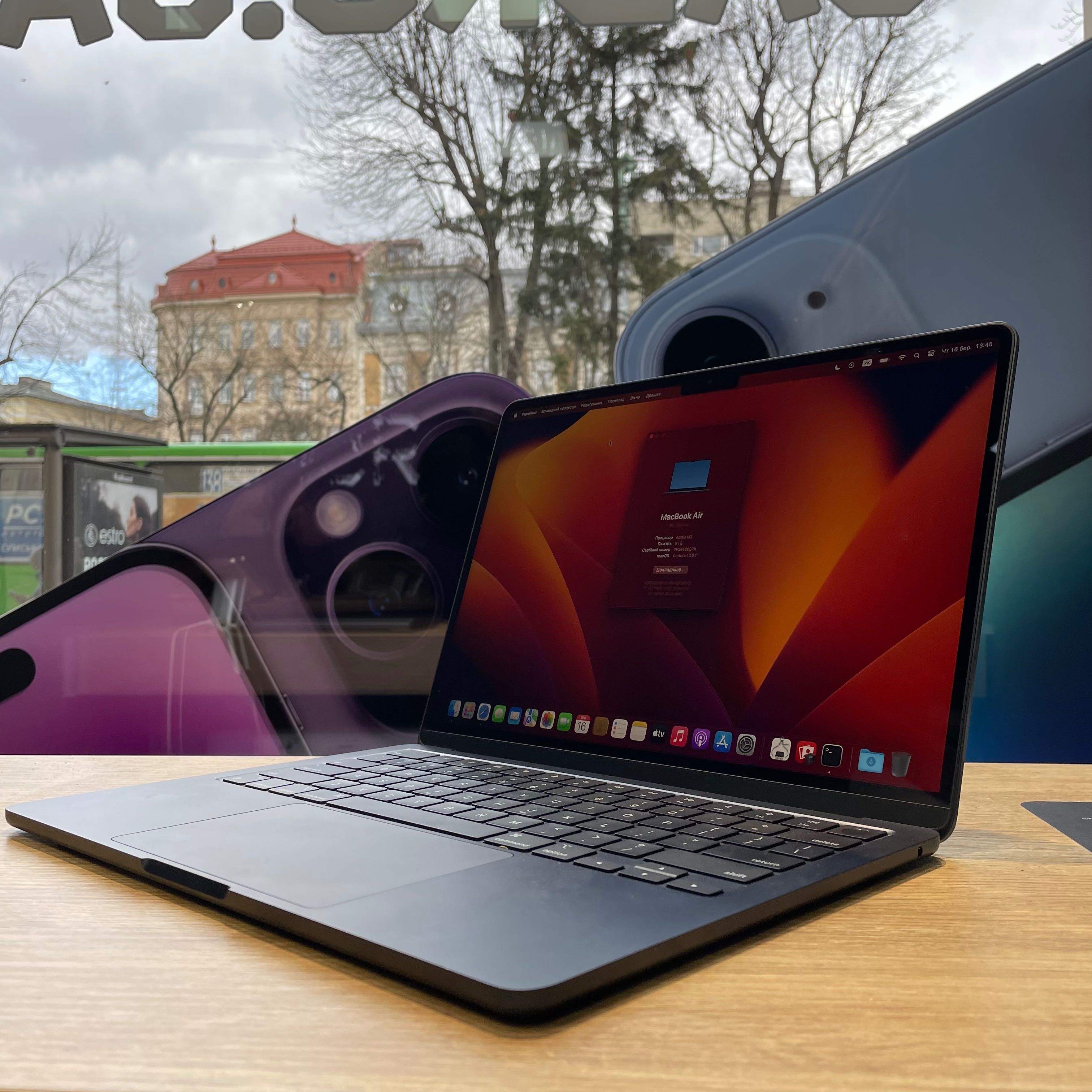 USED MacBook Air 13 M2 256GB/512/Бу/Кредит/Пр. Свободи 1/3