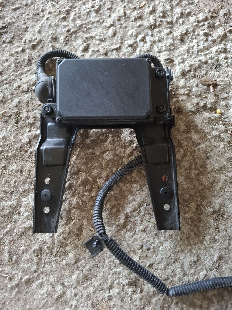 Ford kuga mk2 lift radar sensor czujnik moduł dystronic