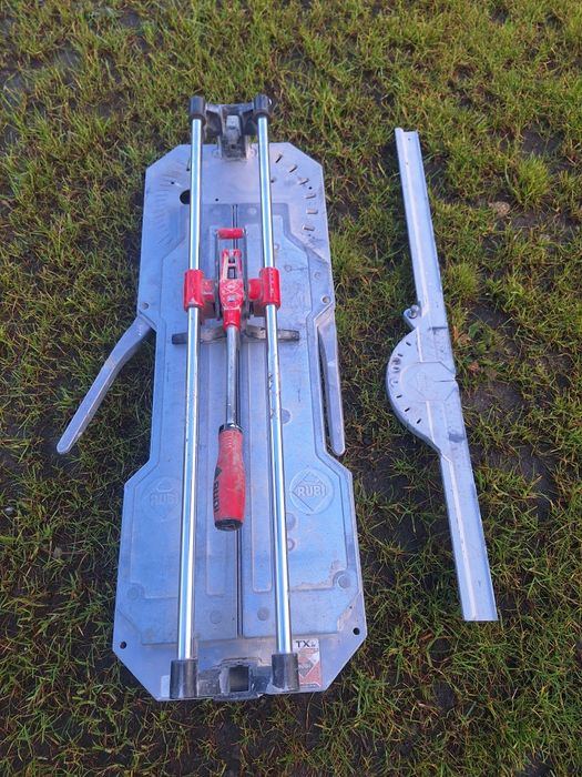 Przecinarka ręczna do glazury firmy RUBI TX 70n