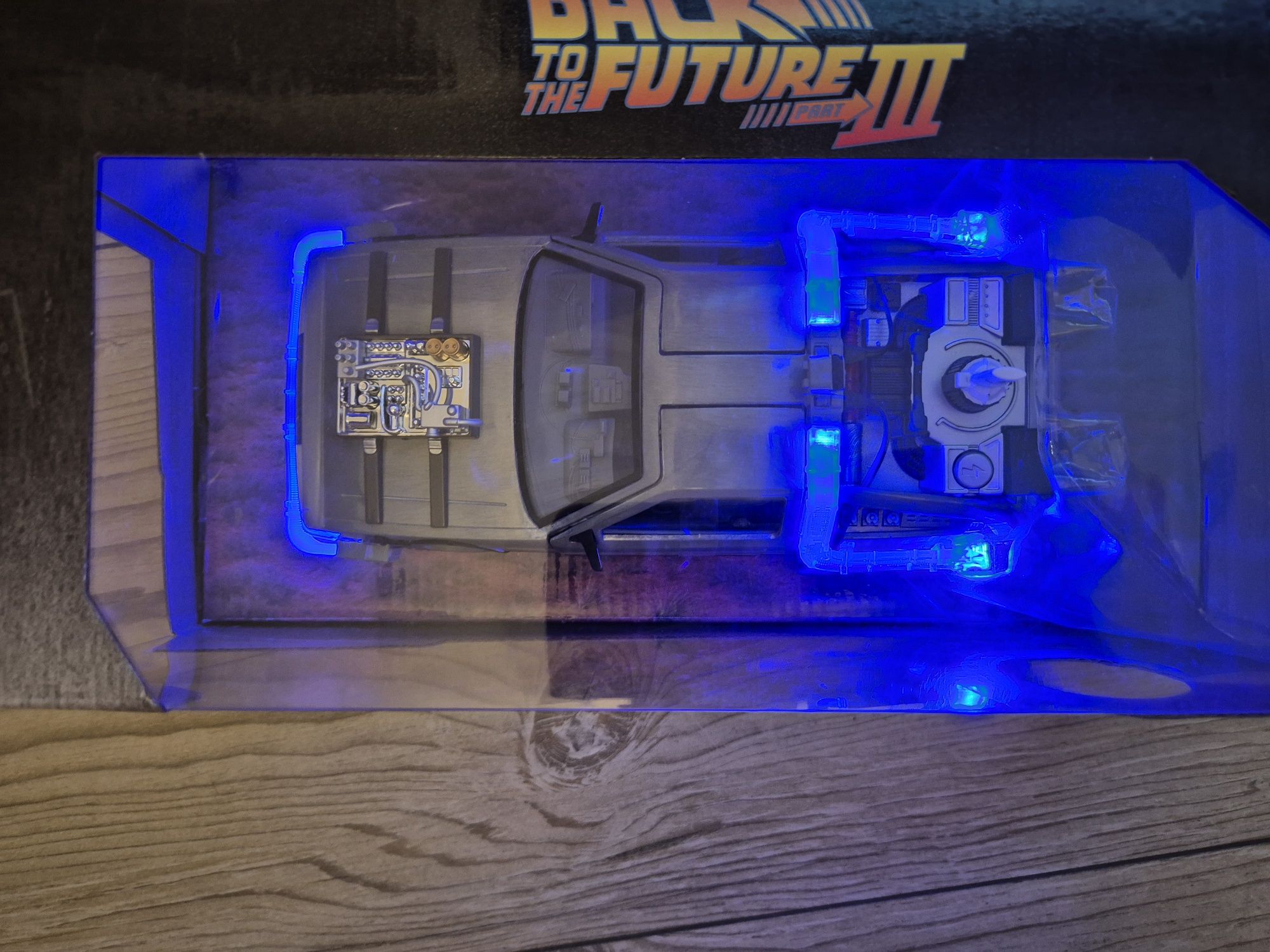 Model samochodowy  DeLorean DMC-12 Time Machine