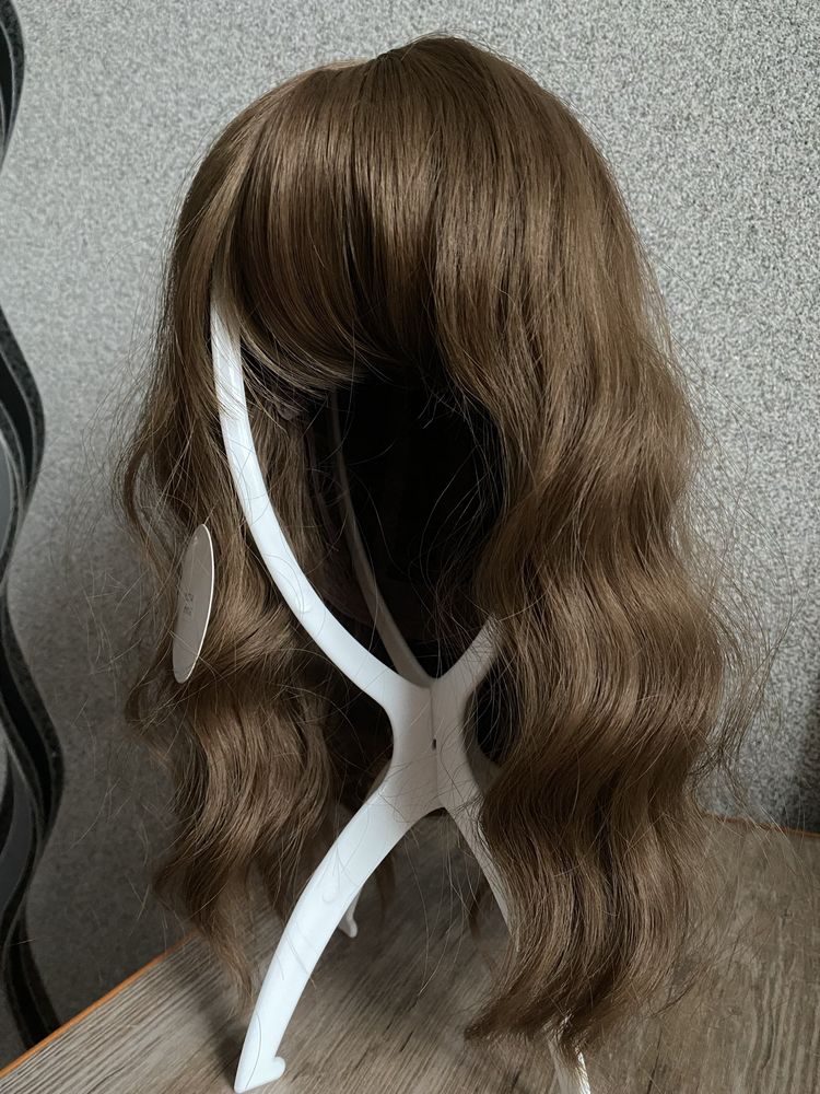 Новый волнистый парик женский с челкой