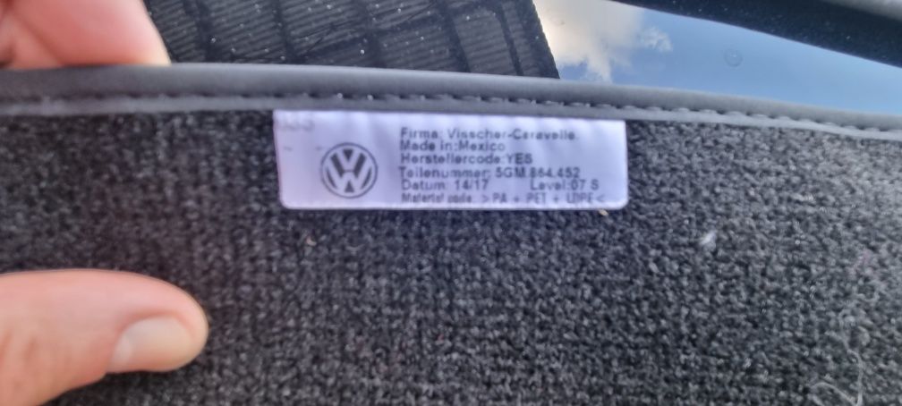 Dywaniki welurowe Vw Golf 7