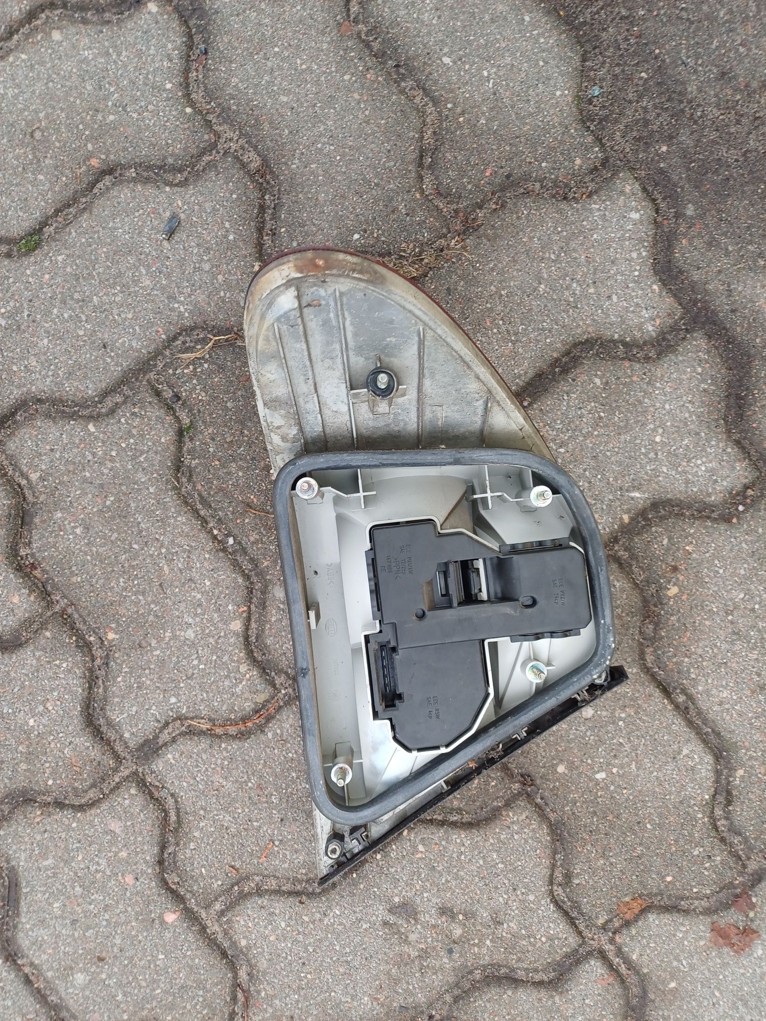 Mercedes CLK w208 lampa prawy tył tylna prawa kompletna