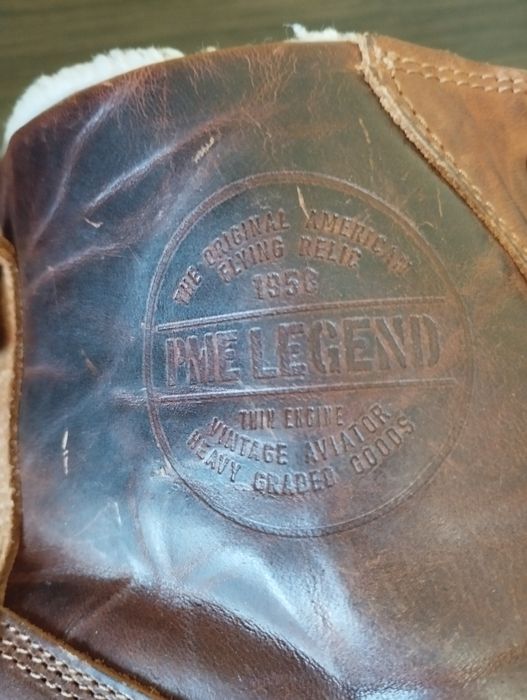 Чоловічі ботинки