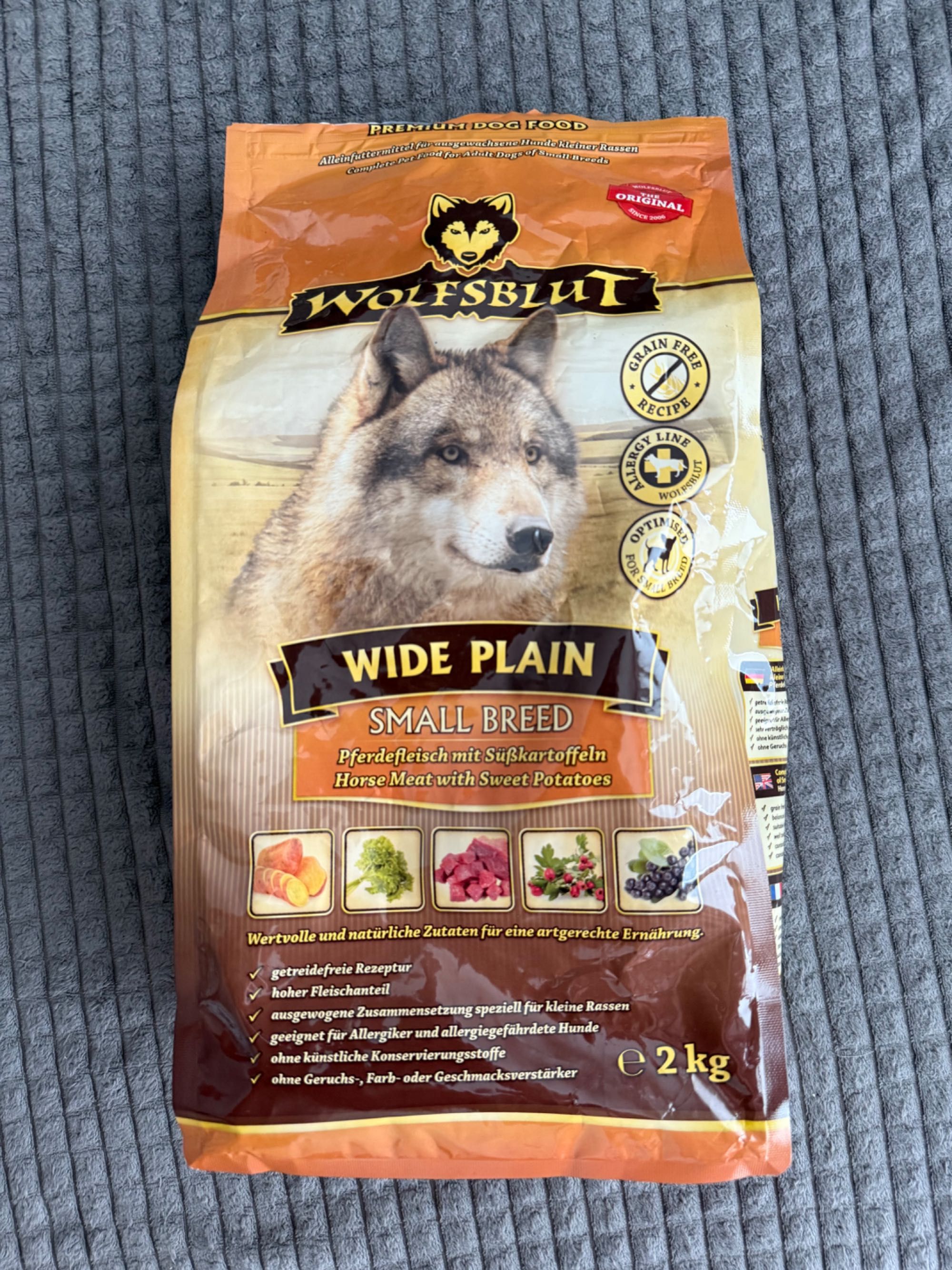 Wolfsblut Dog Wide Plain Small - konina i bataty 1.75kg