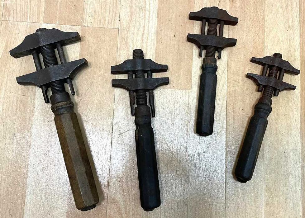 Chaves inglesas antigas, ajustáveis. Ferramentas antigas