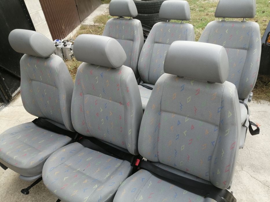 Продам сидушки в гарному стані