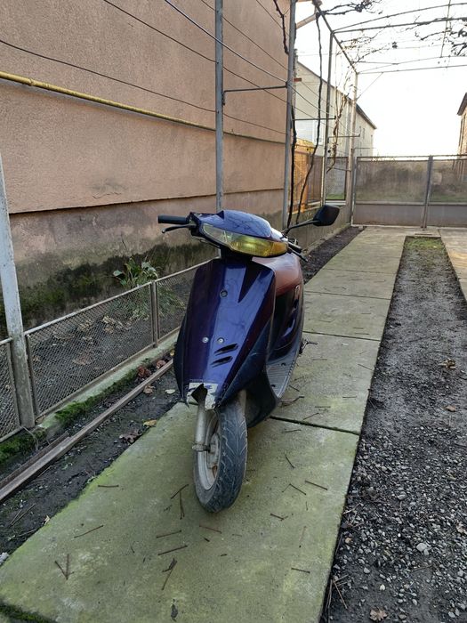 Мопед Honda Dio 27