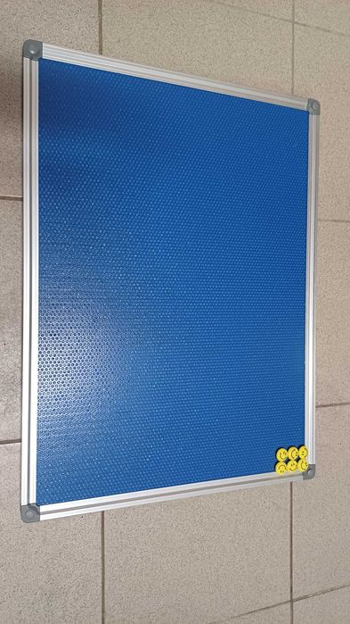 Tablica magnetyczna perforowana 60x40 niebieska