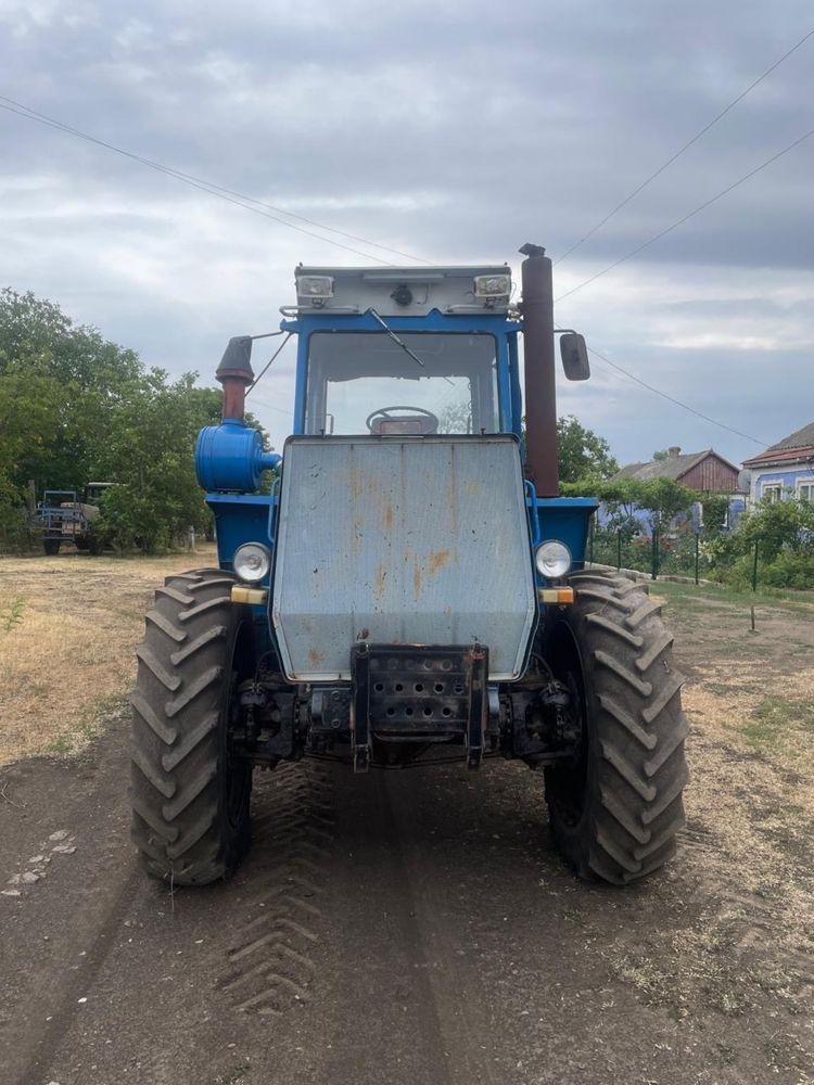 Продам трактор ХТЗ 121