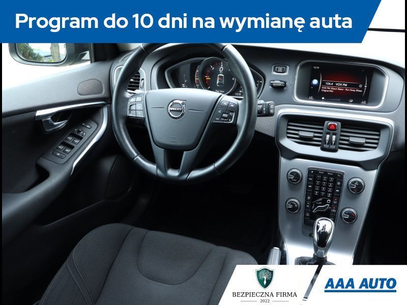 Volvo V40 2.0 D2, Automat, Navi, Klimatronic, Tempomat, Parktronic
